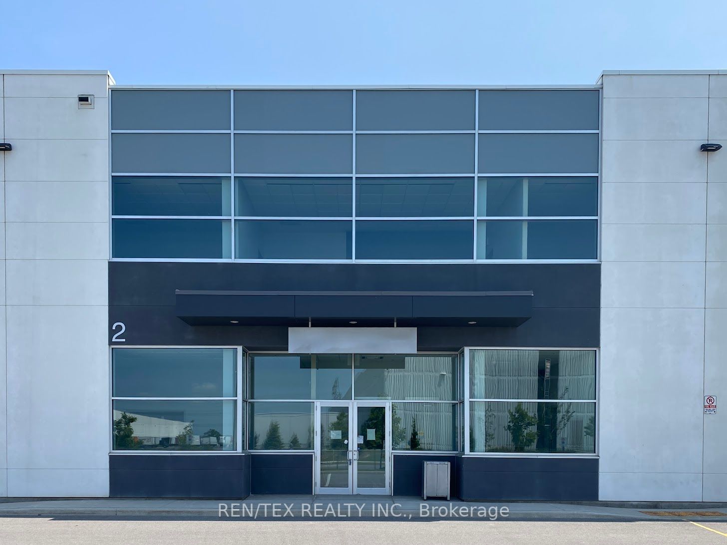 225 Gibraltar Rd, #2
