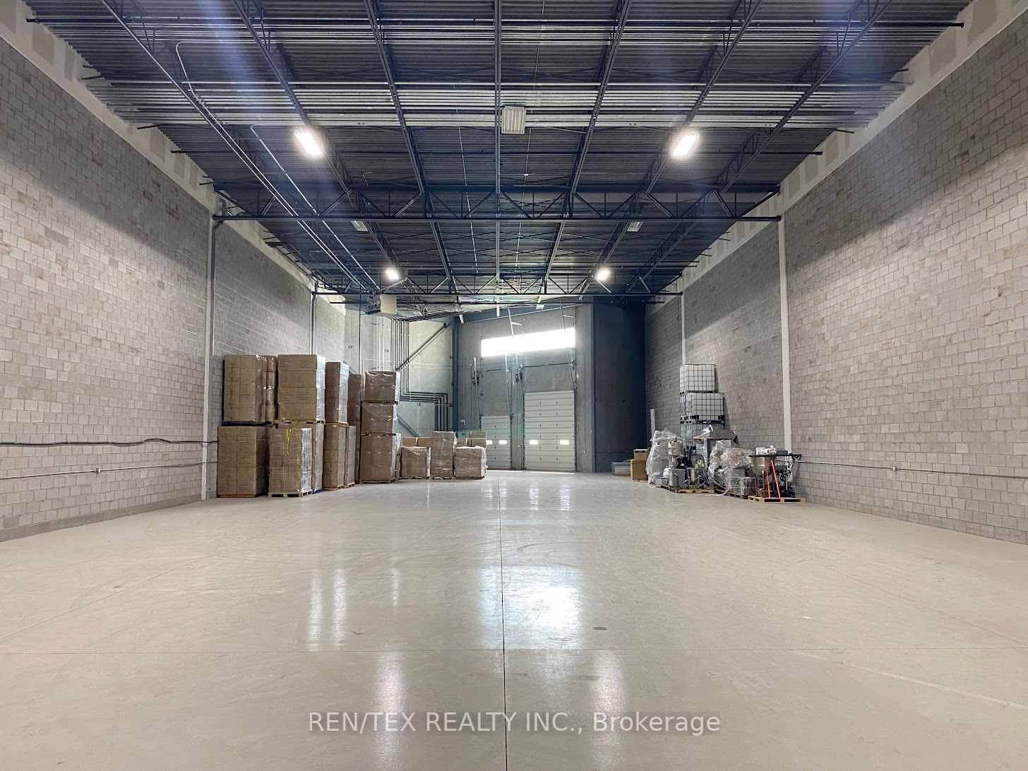 225 Gibraltar Rd, #2