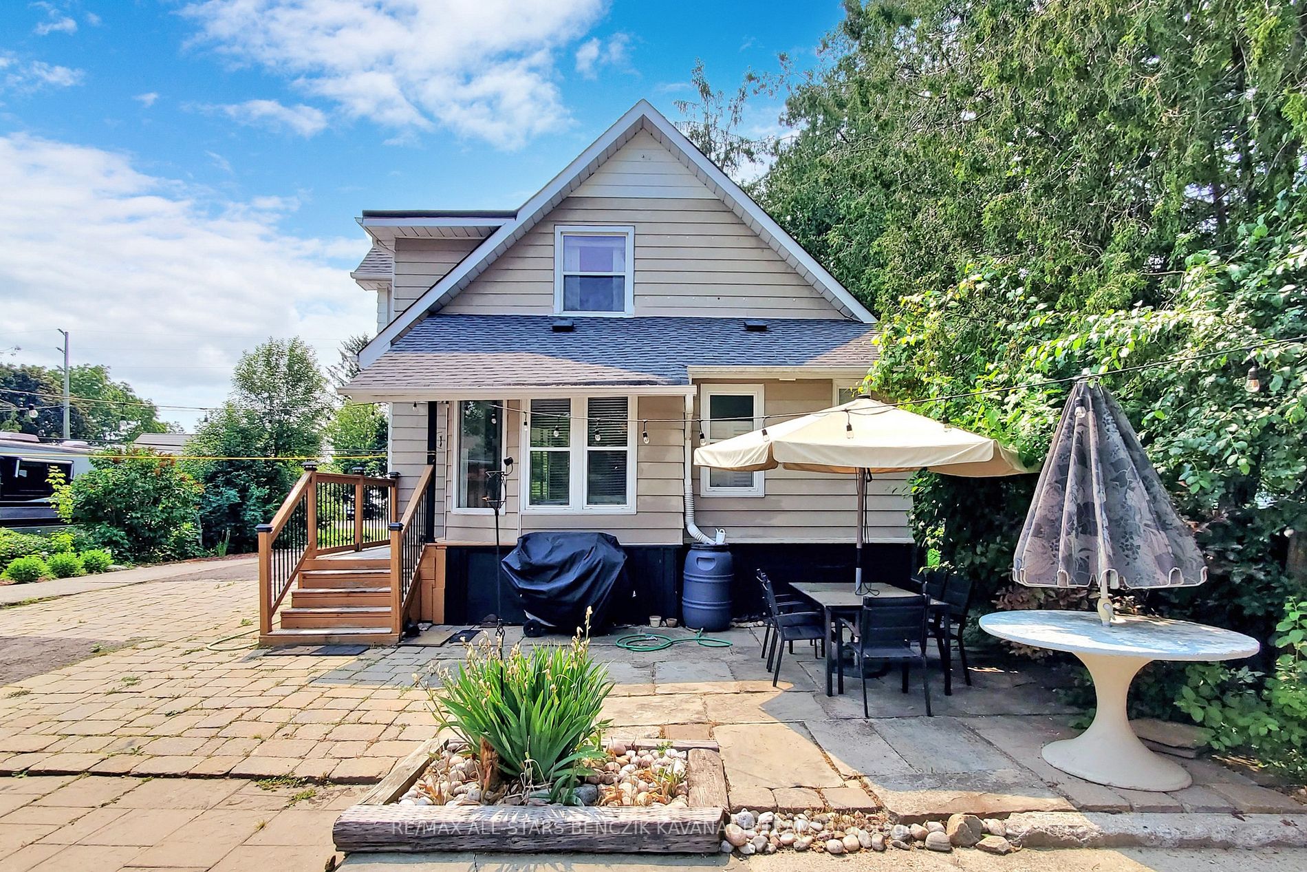 73 Dickson Hill Road