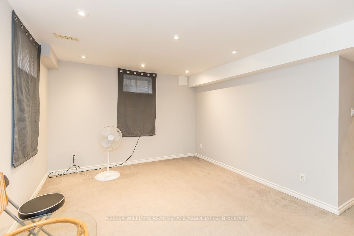 91 Quigley St