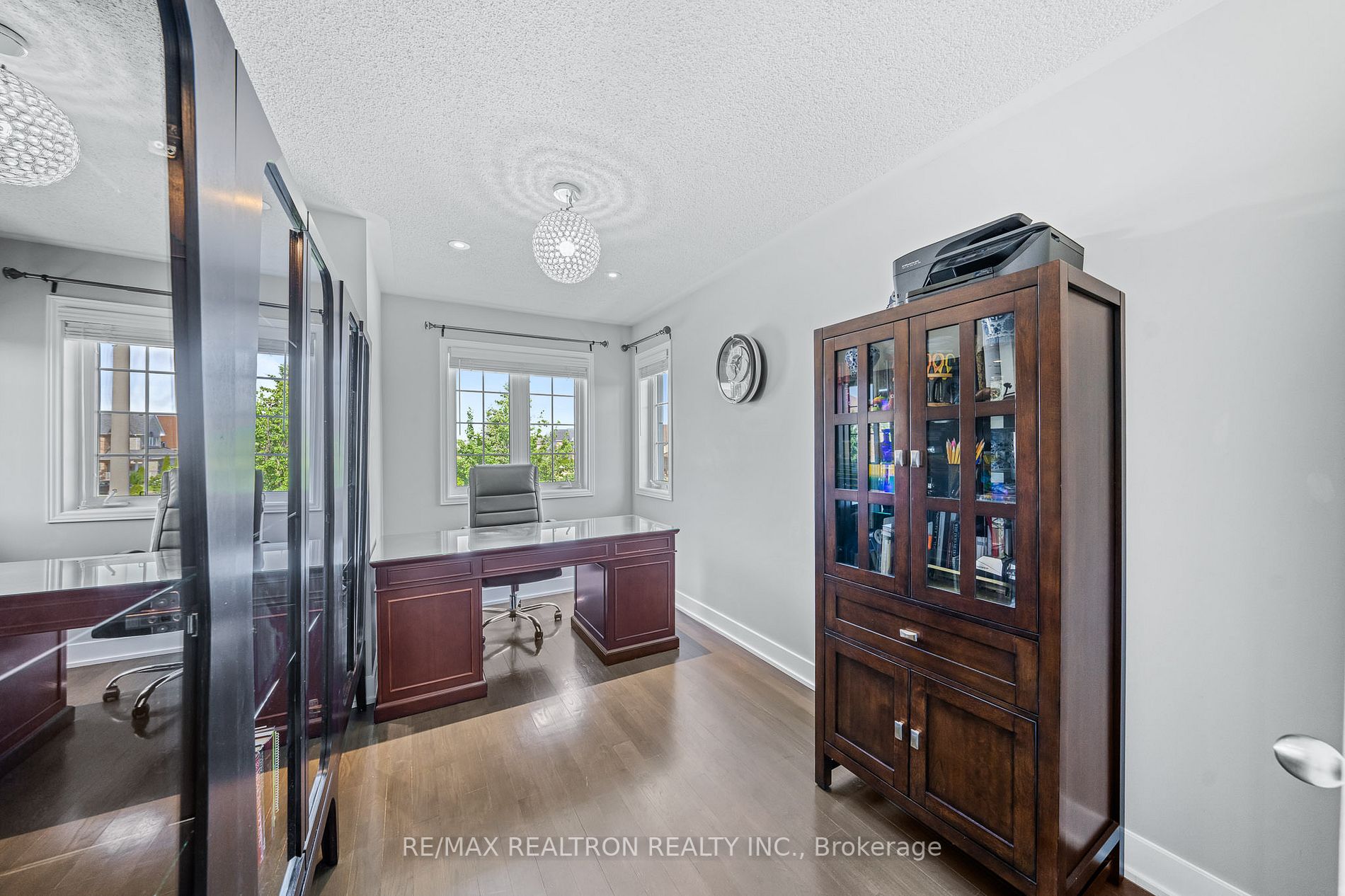 94 Merton St