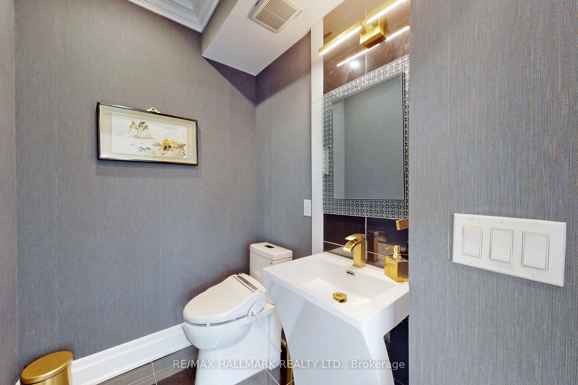 115 Lynwood Cres