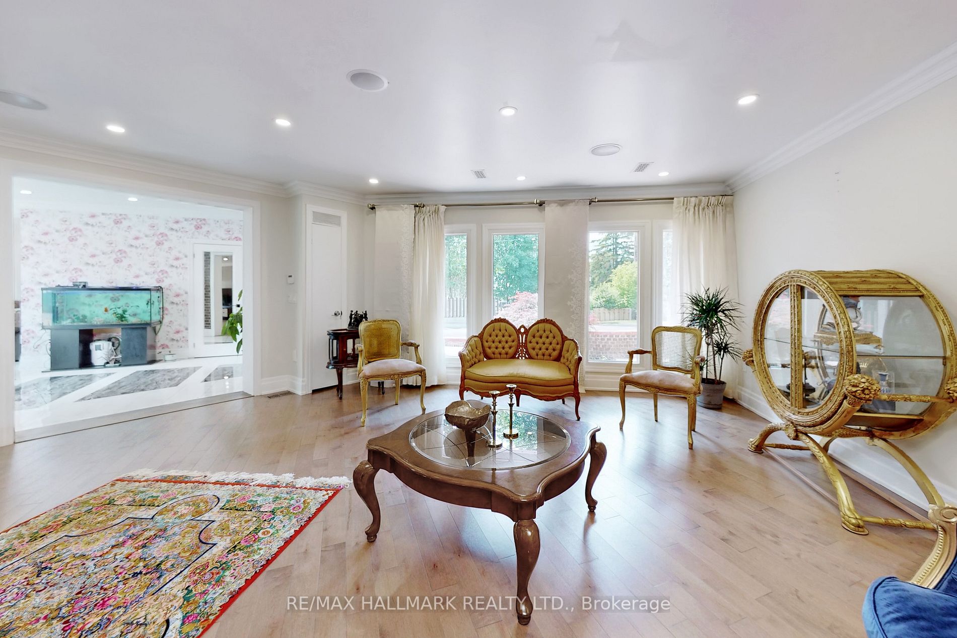 115 Lynwood Cres