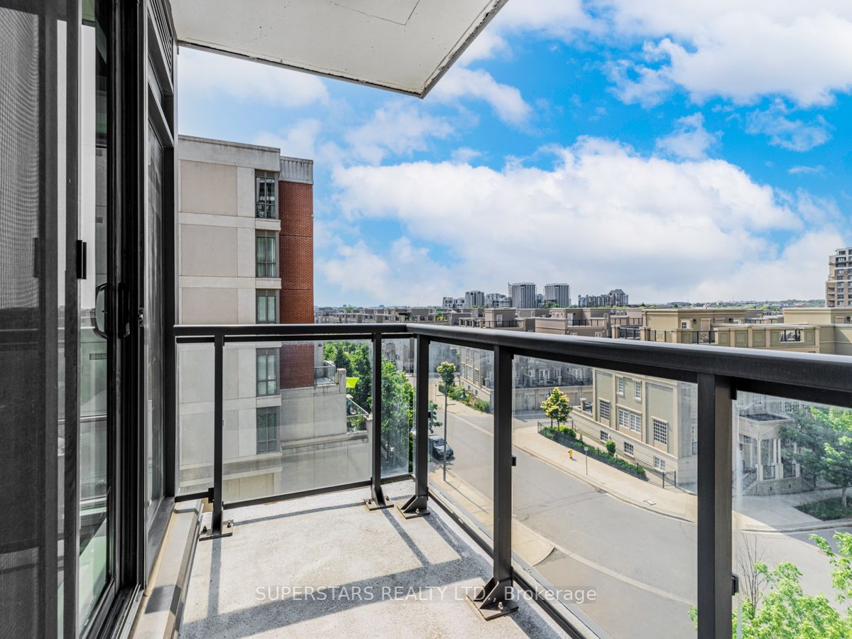 8110 BIRCHMOUNT Road, #522