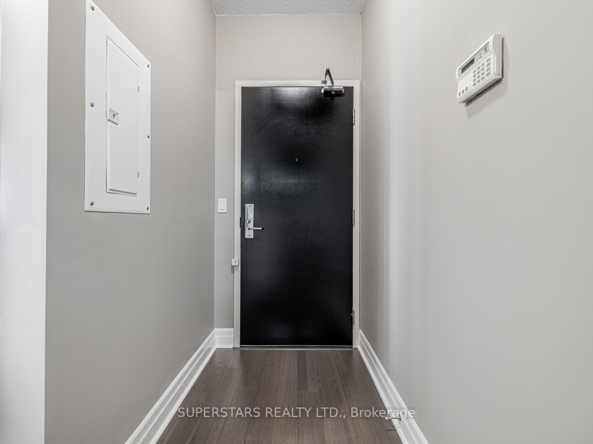 8110 BIRCHMOUNT Road, #522