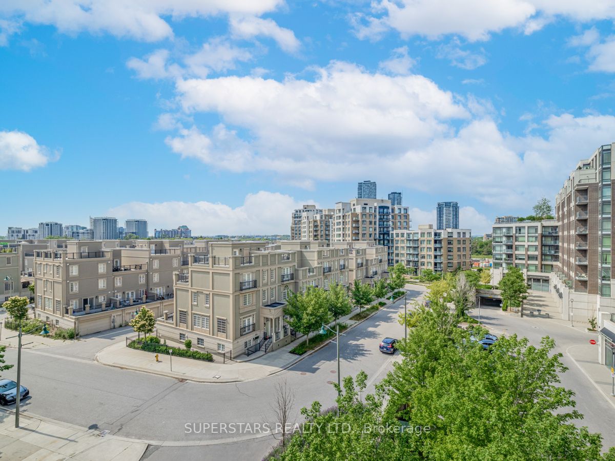 8110 BIRCHMOUNT Road, #522