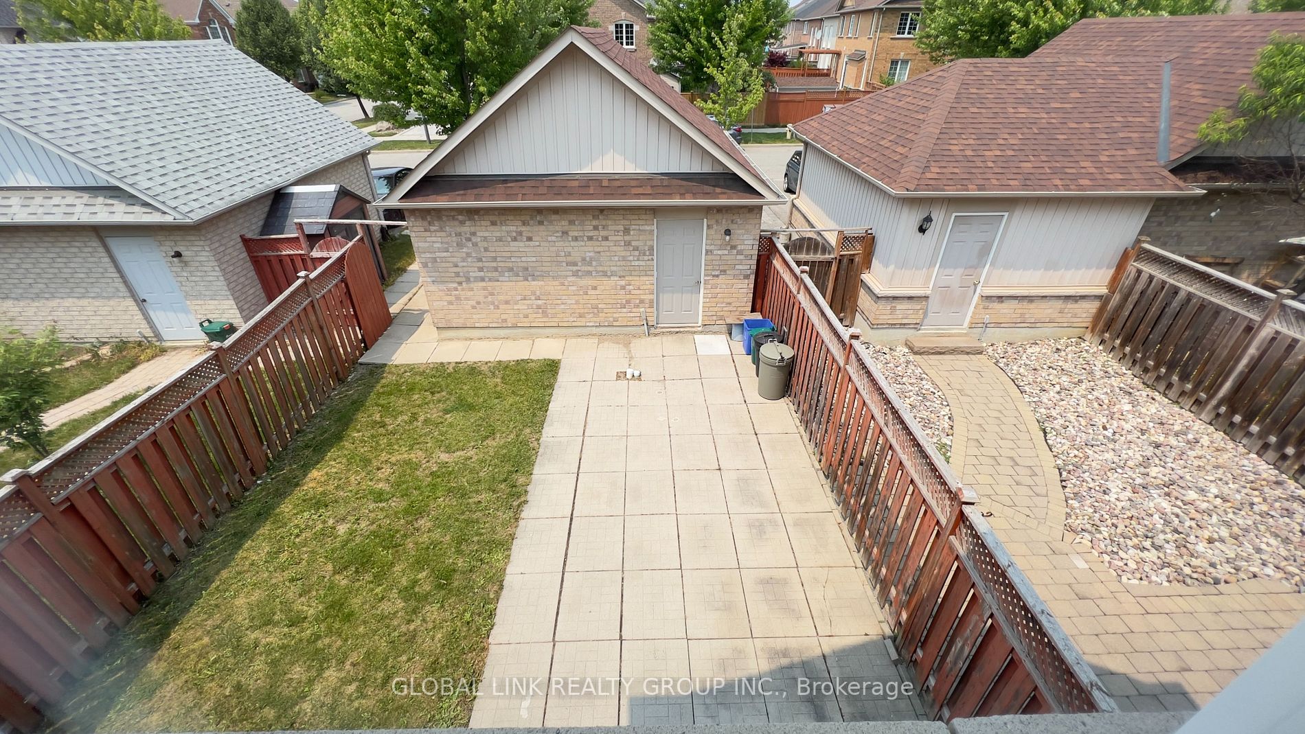 766 Bur Oak Avenue
