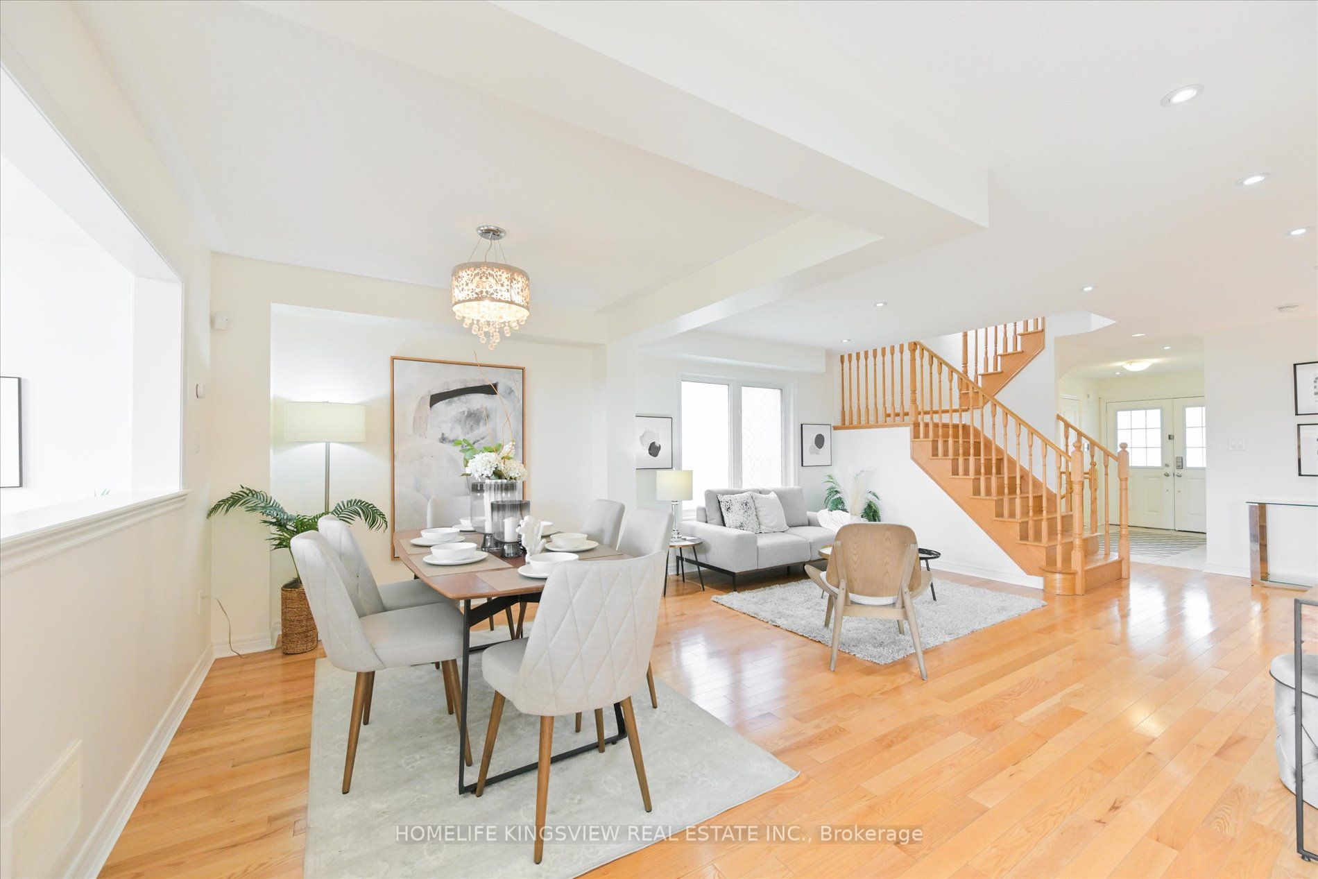 249 Meadowhawk Tr
