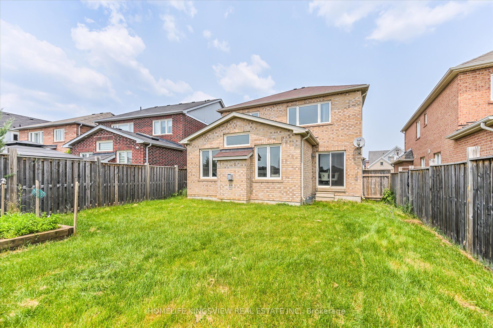 249 Meadowhawk Tr