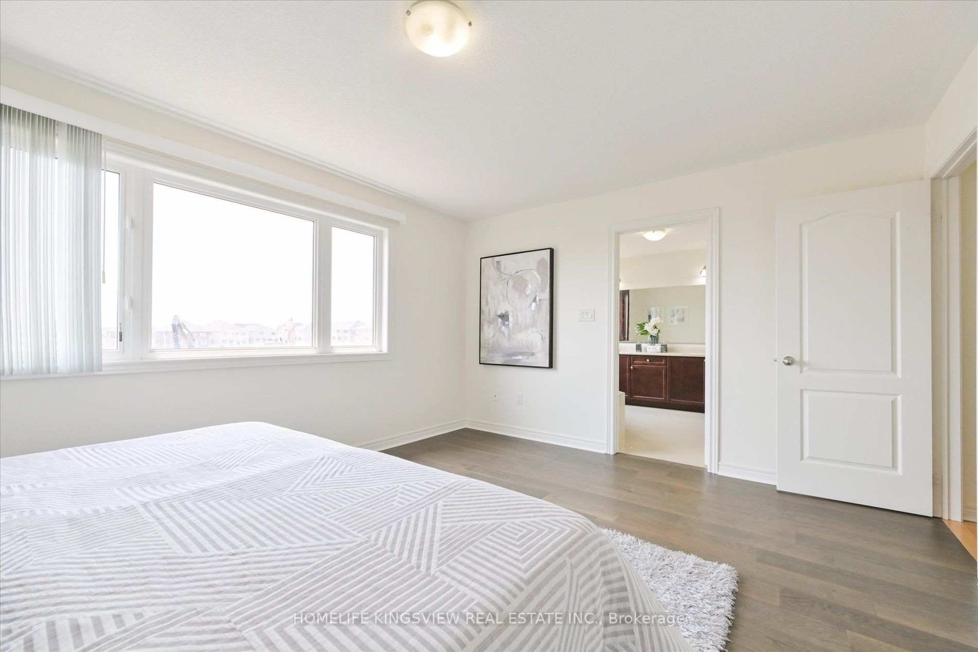 249 Meadowhawk Tr