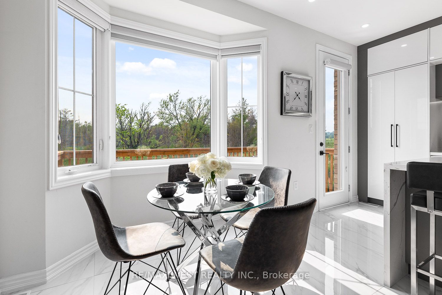 175 Stevenson Cres