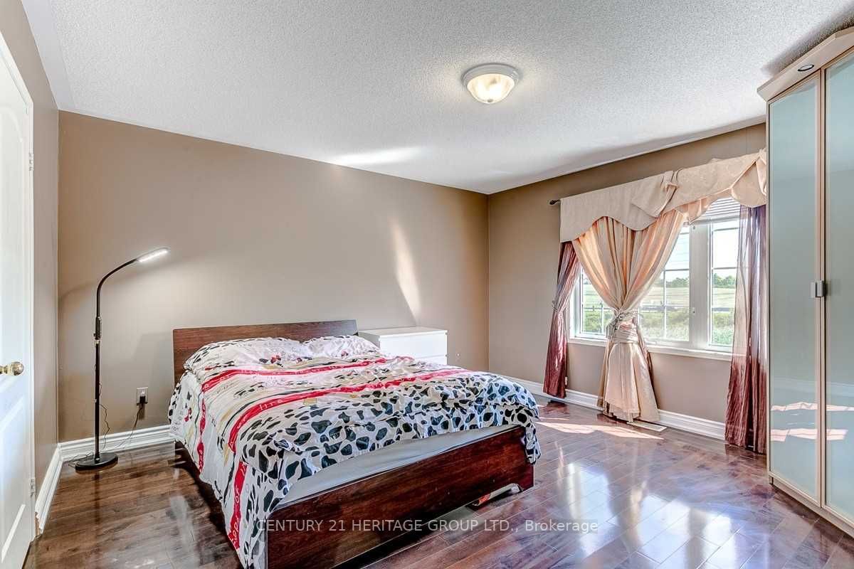 114 Millcliff Circ