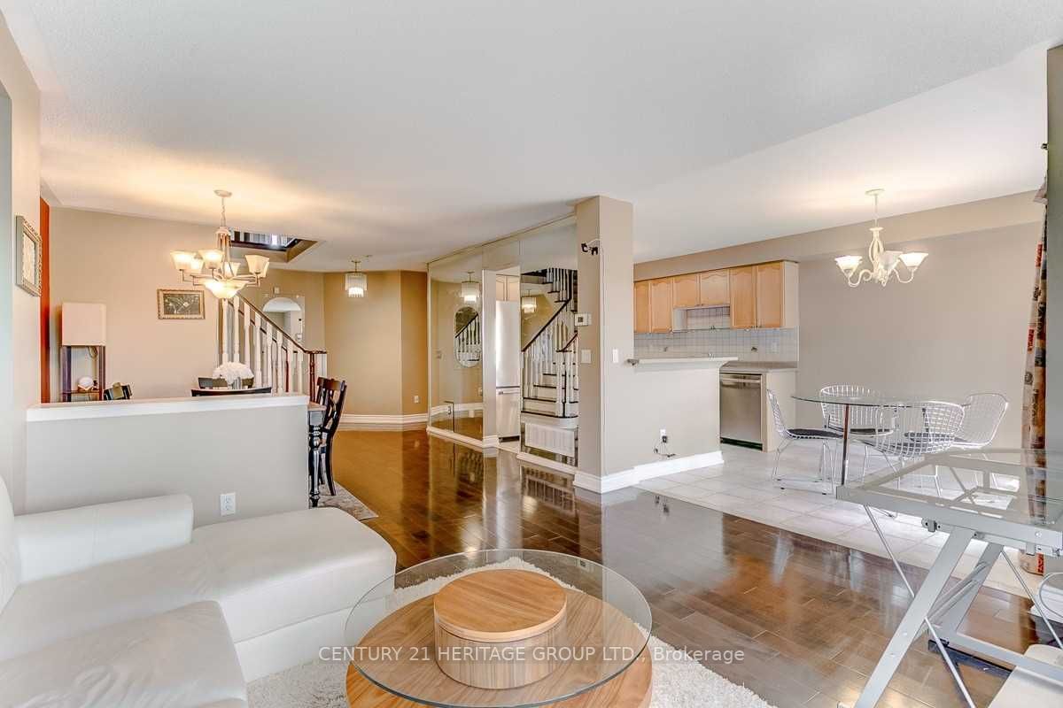 114 Millcliff Circ