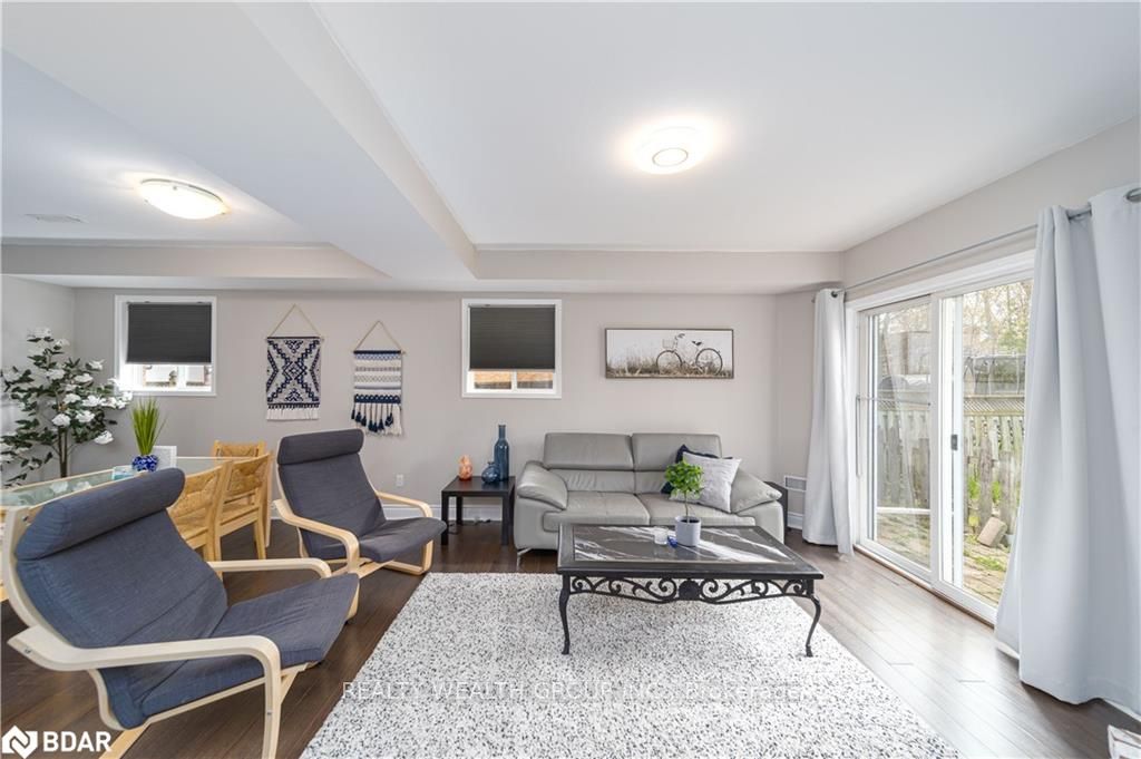 2282 Crystal Beach Rd