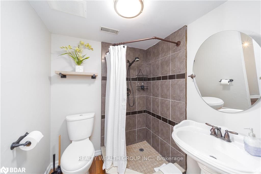 2282 Crystal Beach Rd