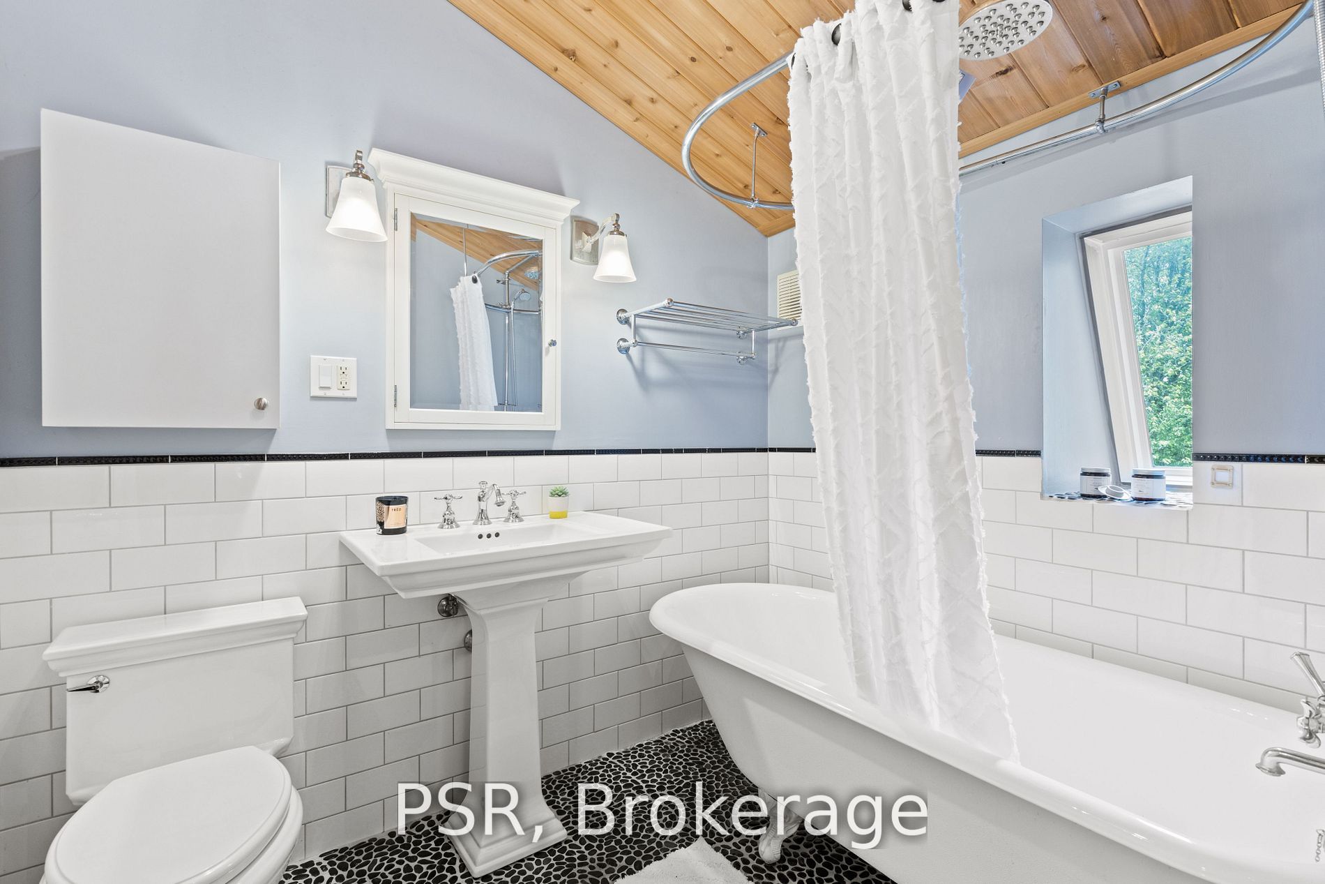 4086 Lloydtown-Aurora Rd