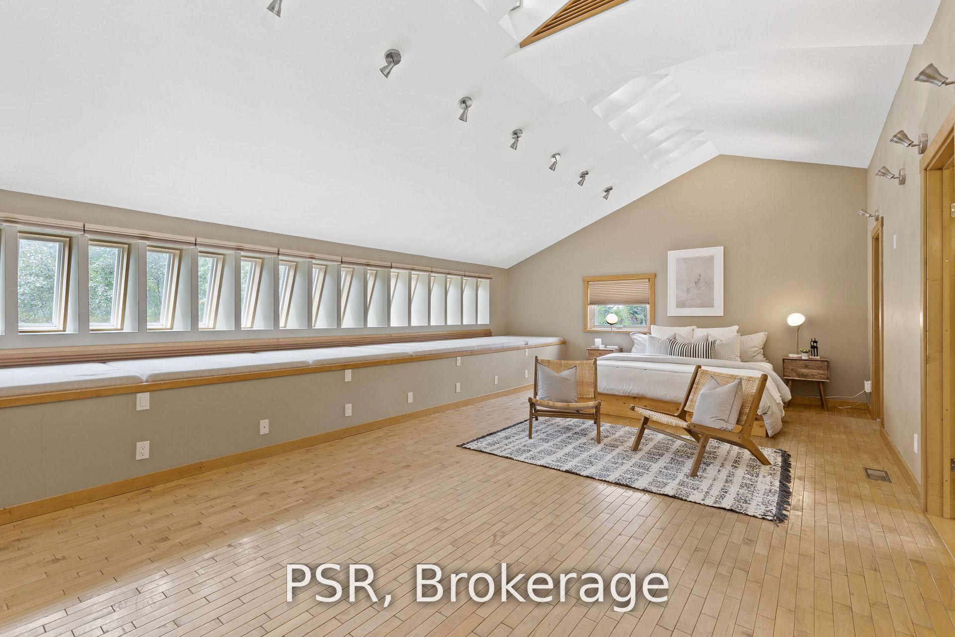 4086 Lloydtown-Aurora Rd