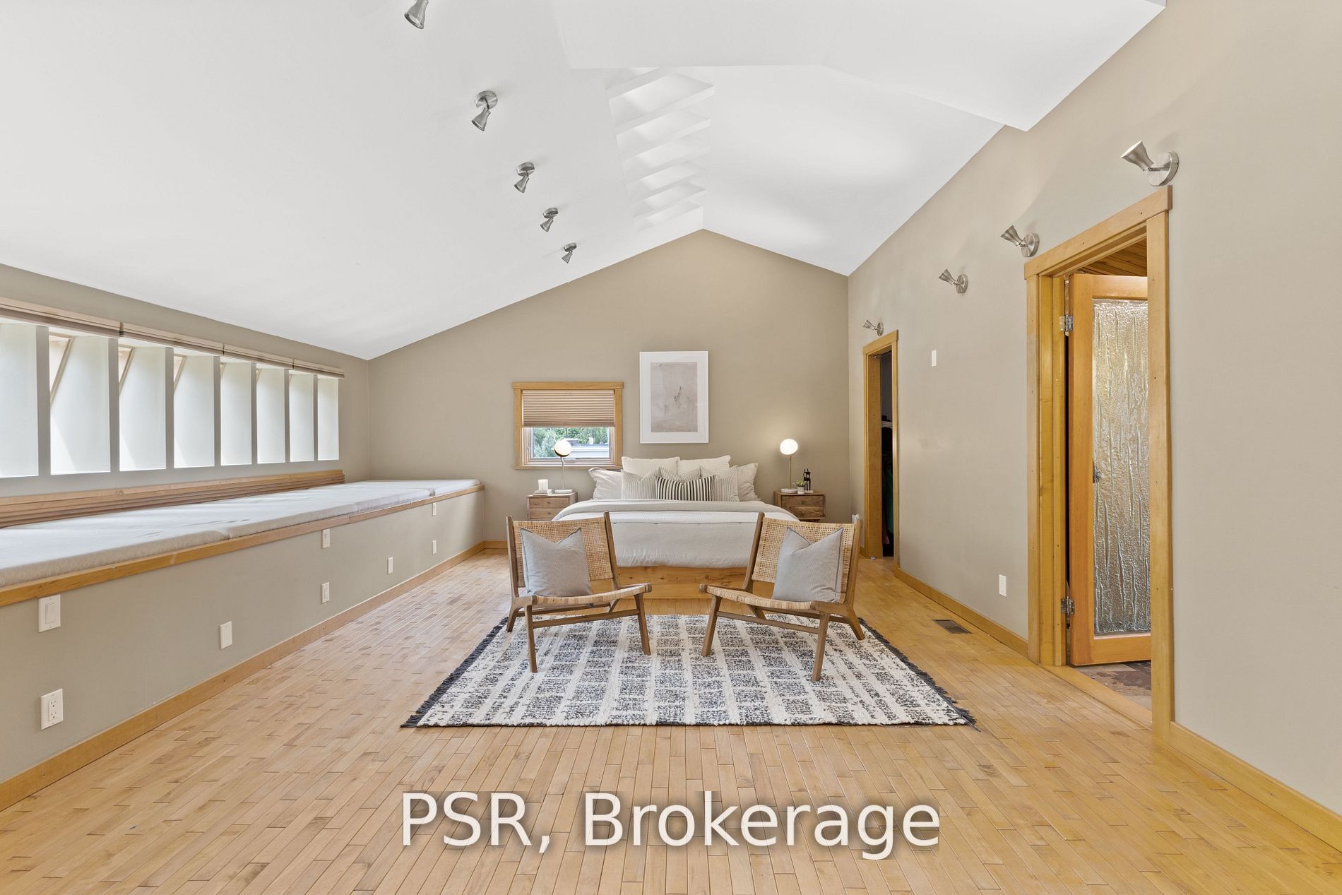4086 Lloydtown-Aurora Rd
