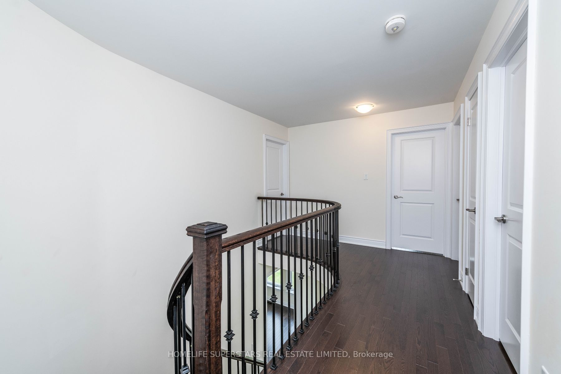 46 Ridgeview Court