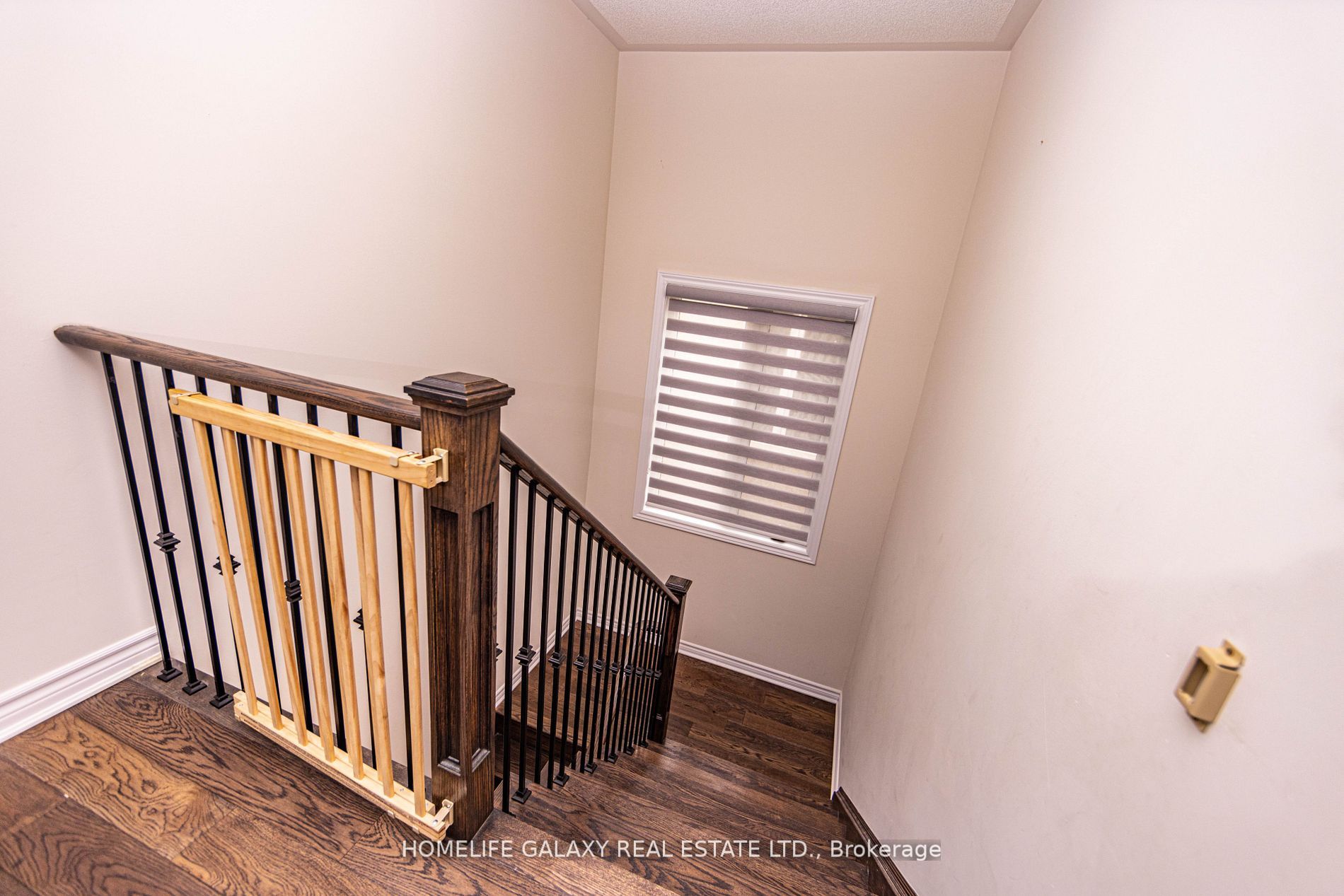27 MCCaskell Street