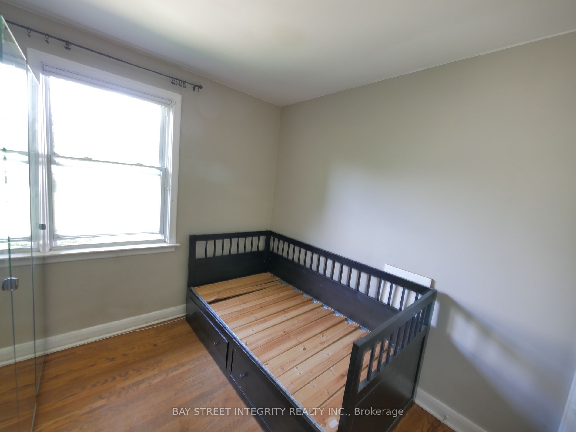 46 Hawkridge Avenue