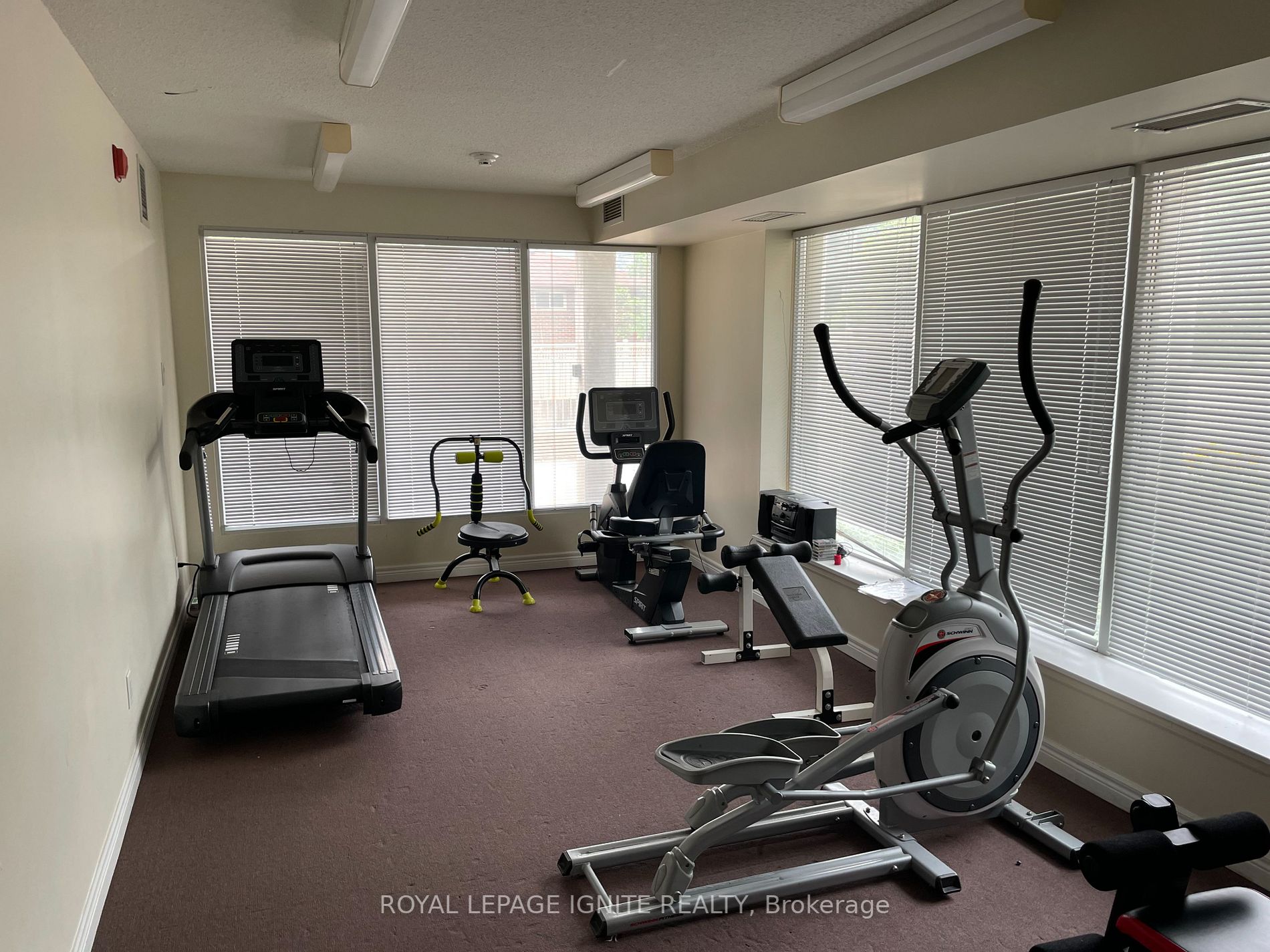 245 Pine Grove Rd, #211