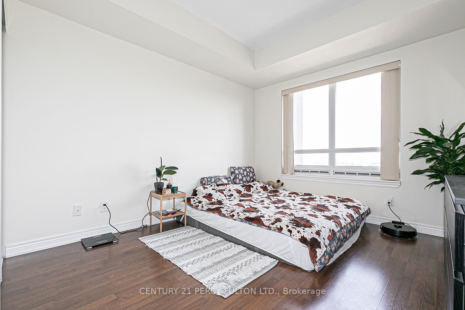 9245 Jane St, #1114
