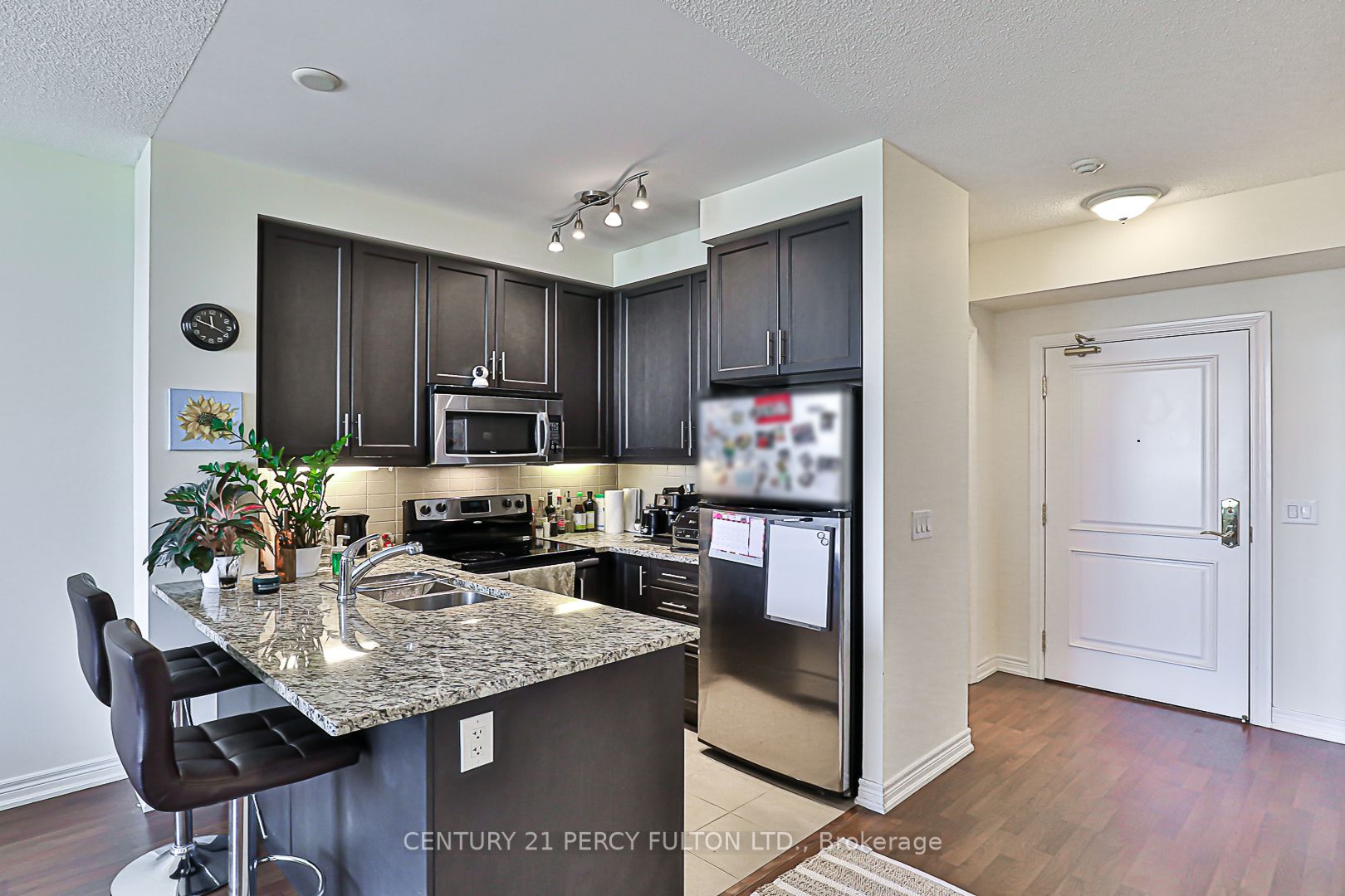 9245 Jane St, #1114