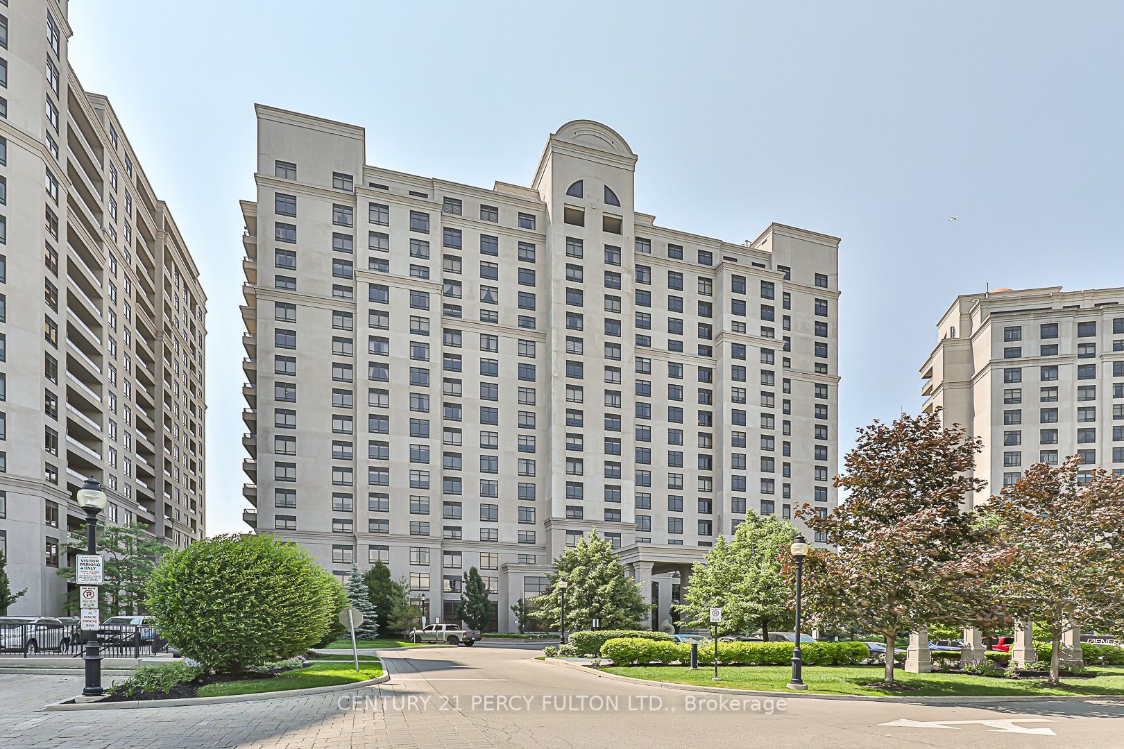 9245 Jane St, #1114