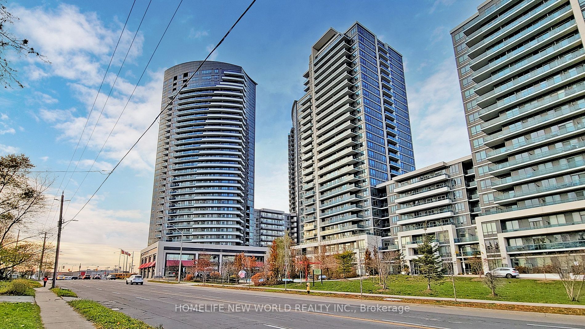 7171 Yonge St, #2706