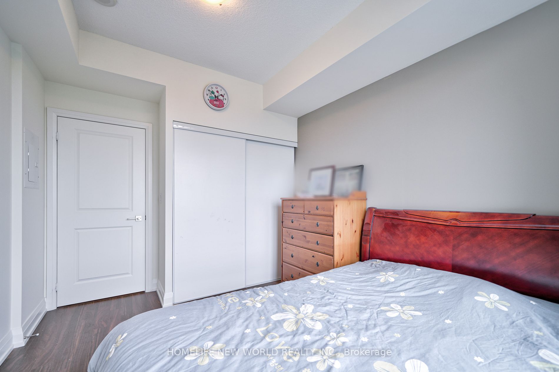 7171 Yonge St, #2706
