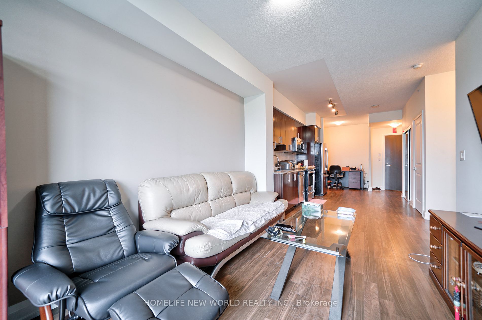 7171 Yonge St, #2706
