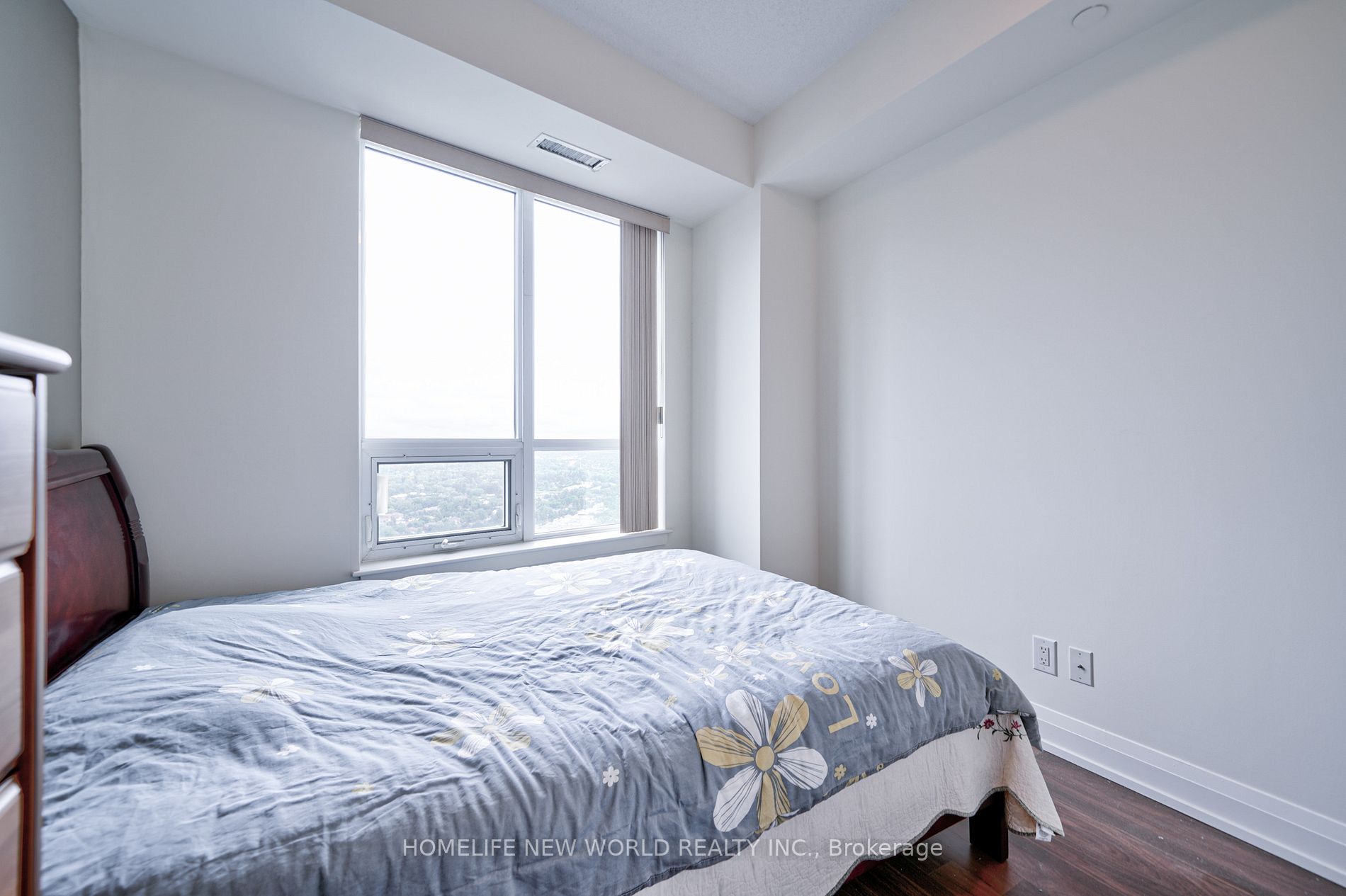 7171 Yonge St, #2706
