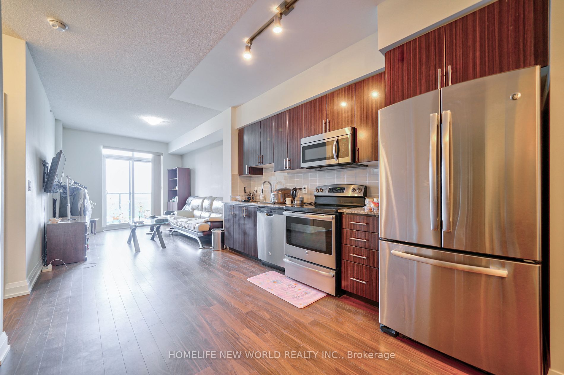 7171 Yonge St, #2706