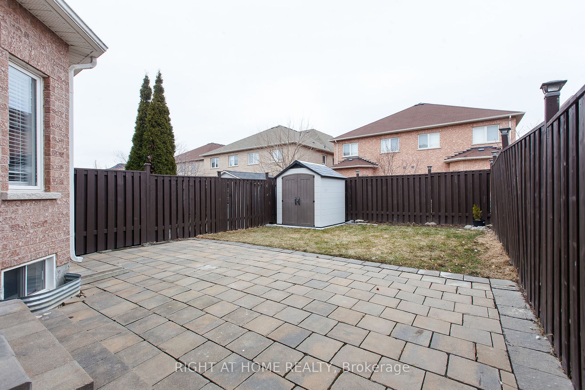 28 Ozner Cres