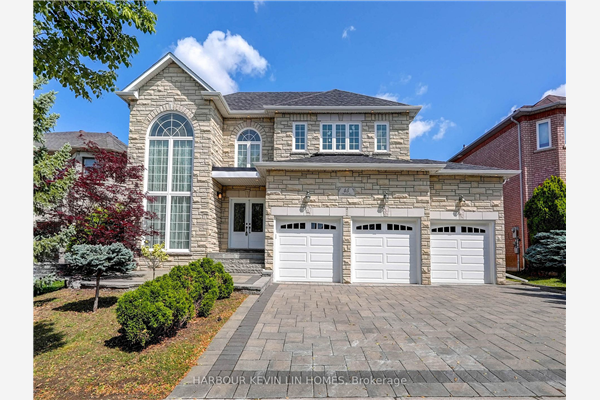 45 Henricks Cres, Richmond Hill