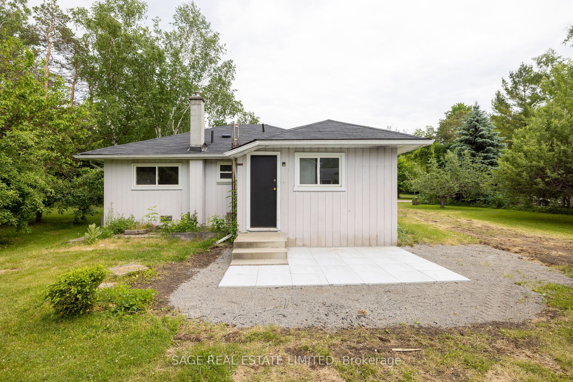 3920 Ruth Rd