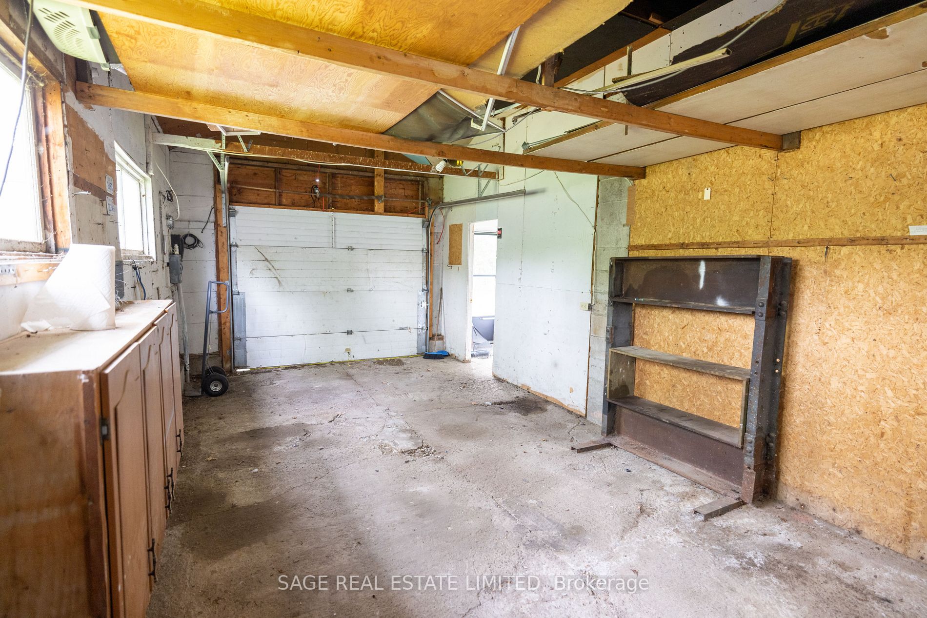 3920 Ruth Rd
