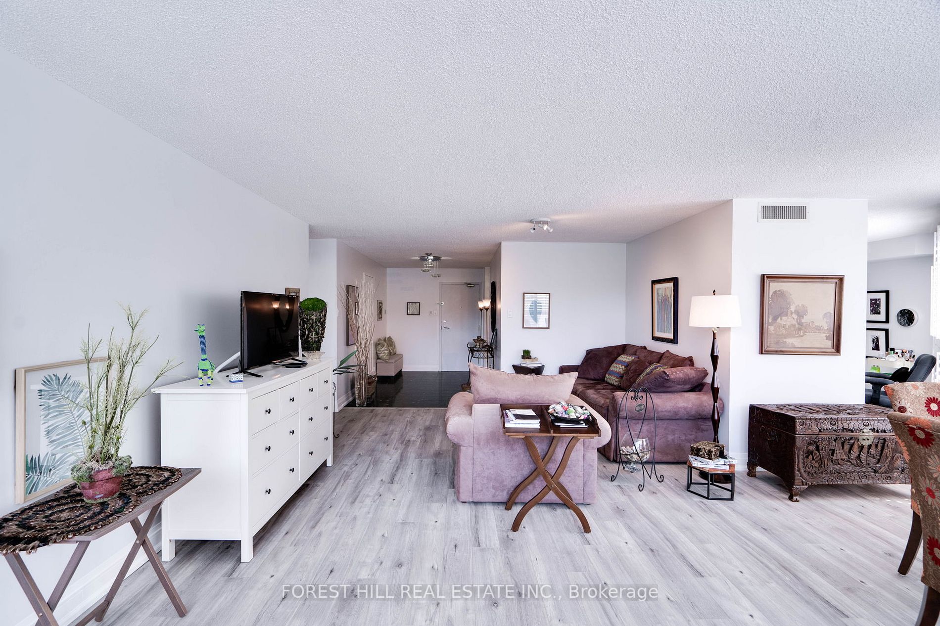 1 Clark Ave, #501