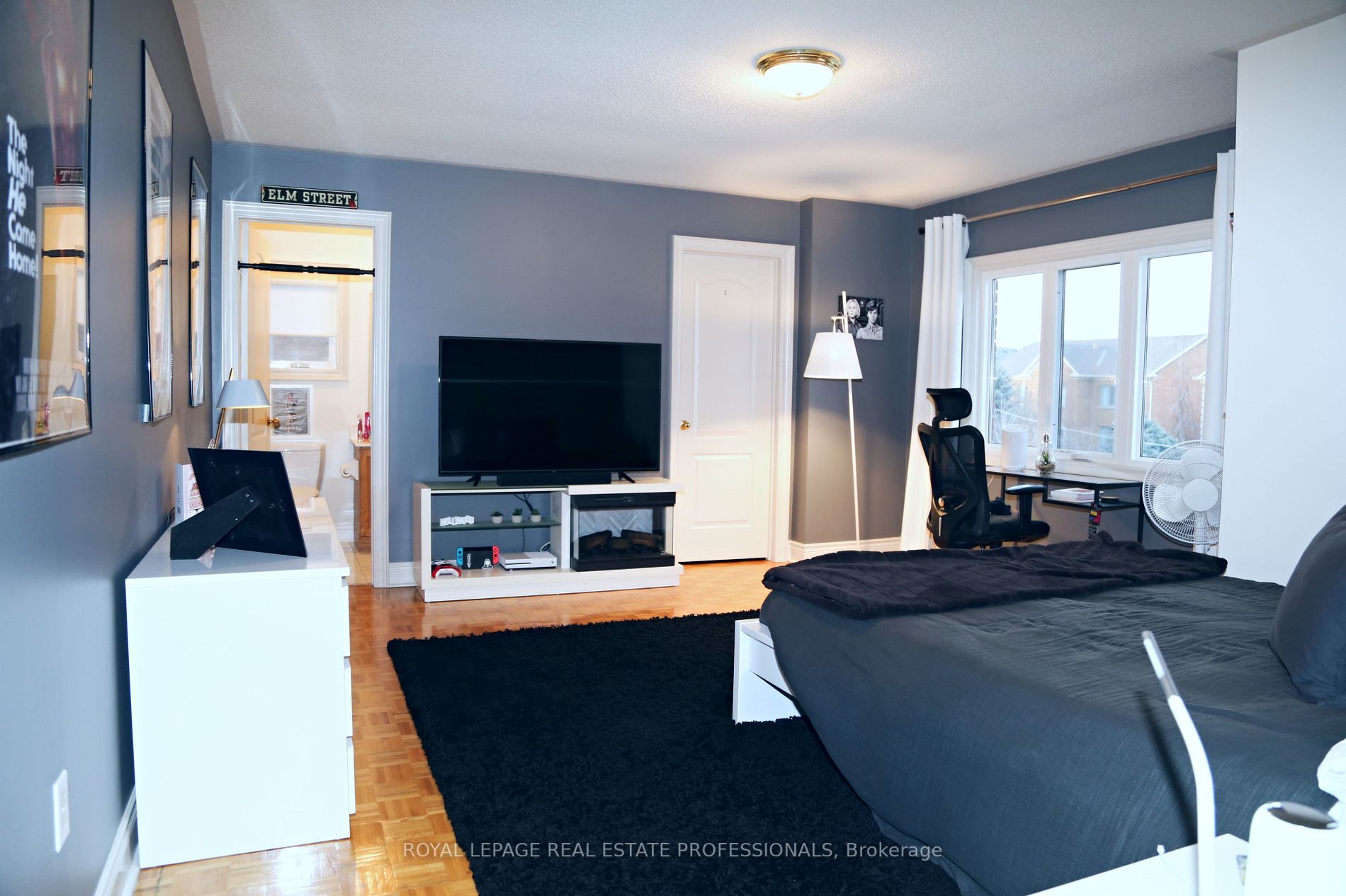 42 Woolacott Rd