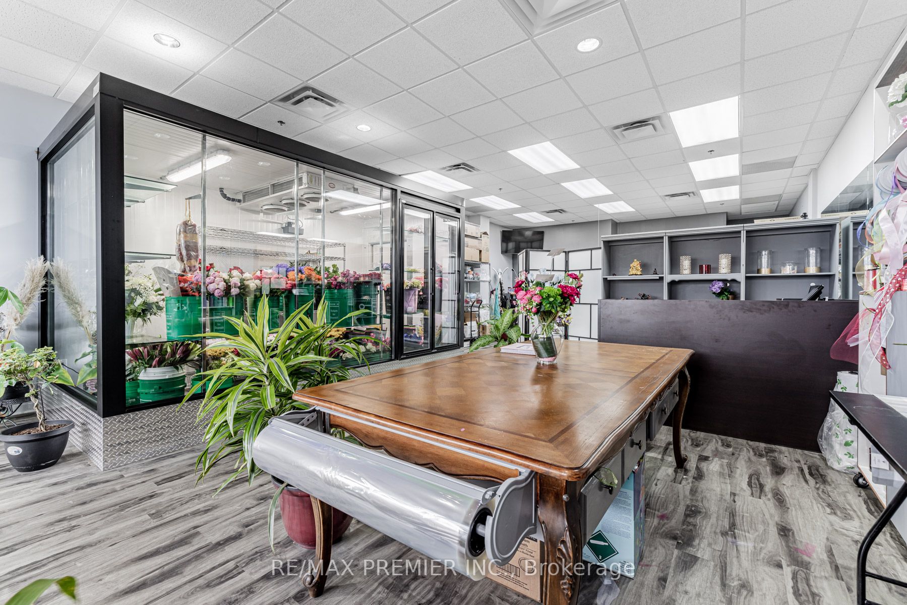 9441 Jane St, #112