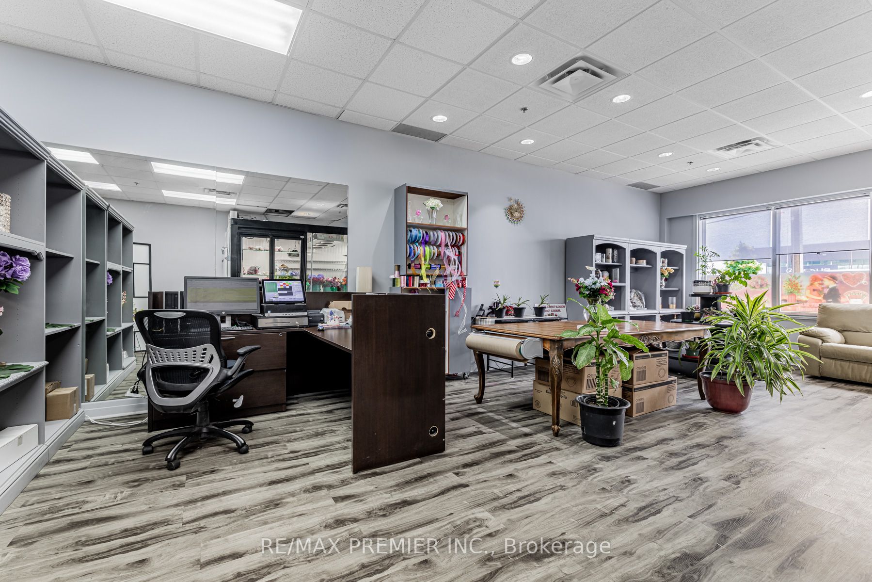 9441 Jane St, #112