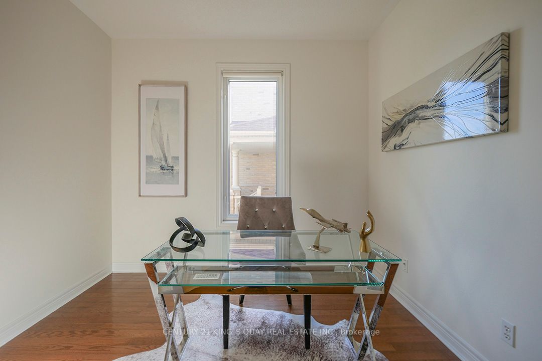 50 Castleglen Blvd