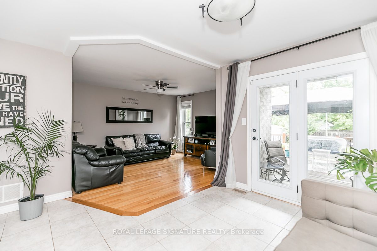 84 Elmwood Ave