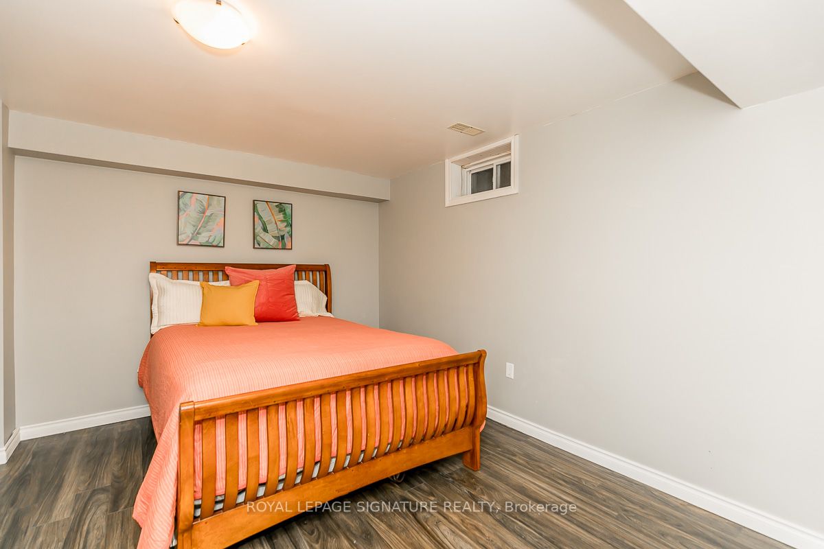 84 Elmwood Ave