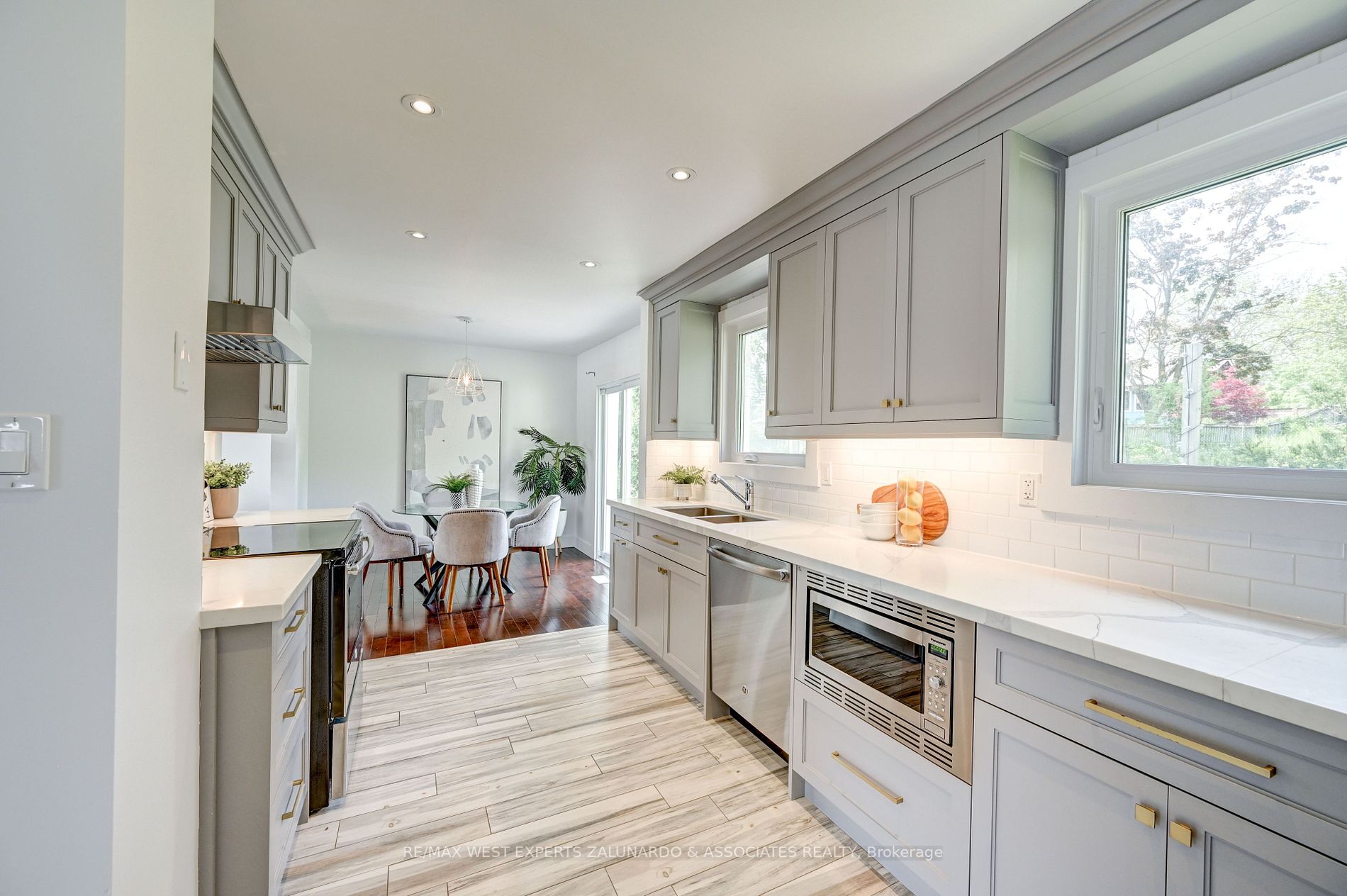 5 Osler Crt