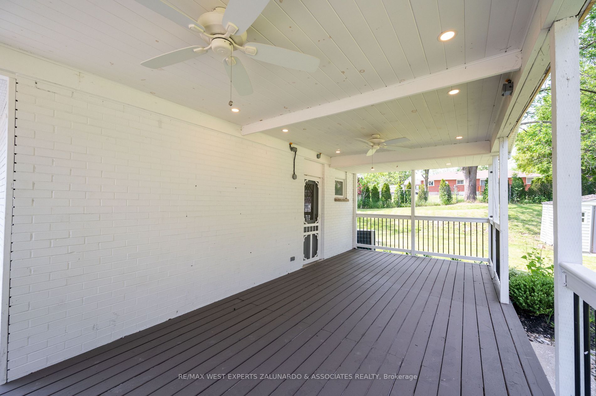 5 Osler Crt