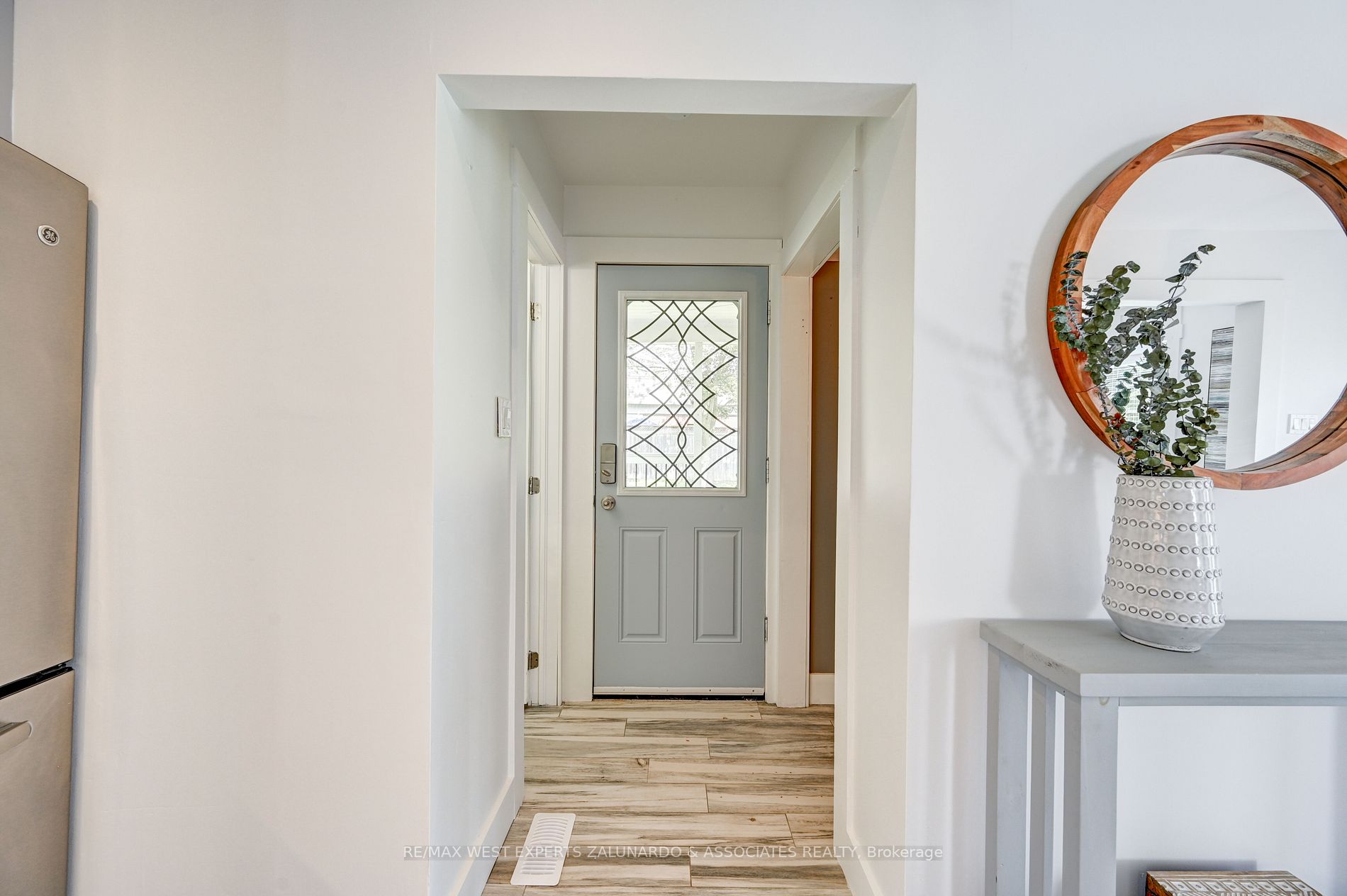5 Osler Crt
