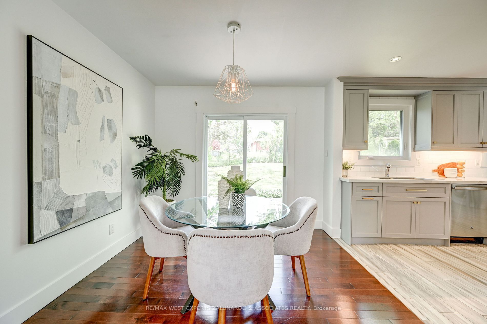 5 Osler Crt