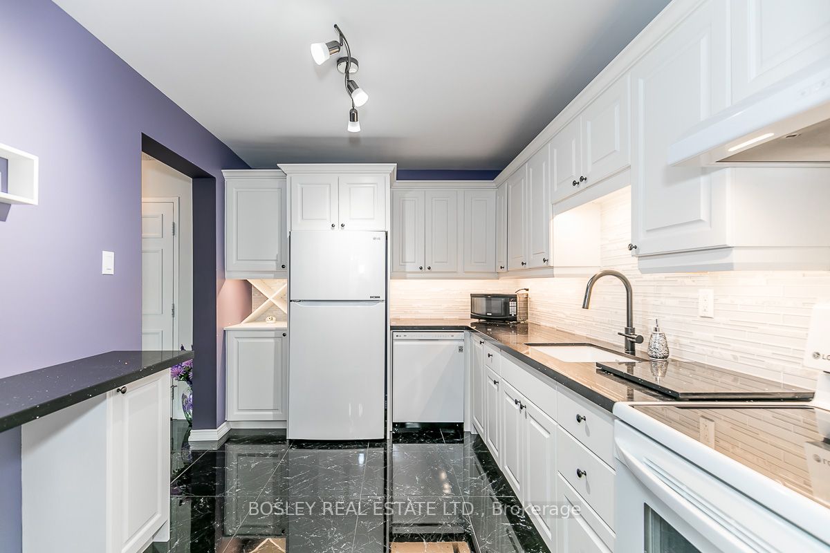 200 Holland Crt, #310